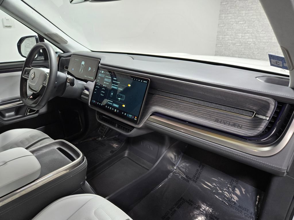Used 2023 Rivian R1S Launch Edition image 59
