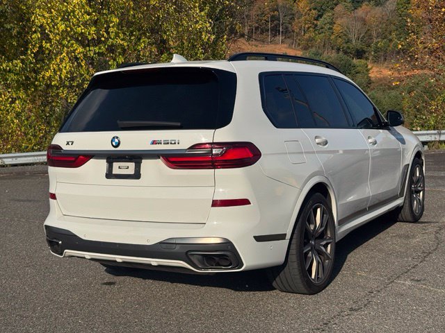 Used 2022 BMW X7 M50i AWD/4WD image 6