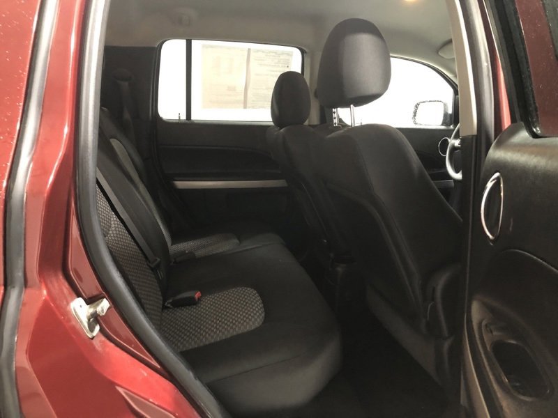 Used 2009 Chevrolet HHR LS image 10