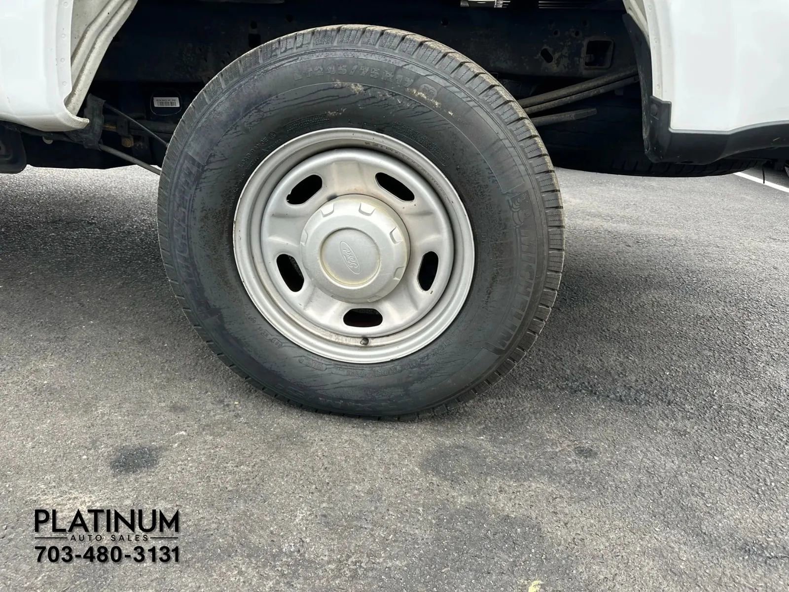 Used 2017 Ford F250 XL w/ Snow Plow Prep Package image 19