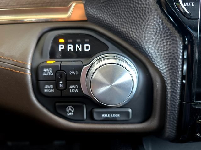 New 2026 RAM 1500 Limited w/ Trailer Tow Group AWD/4WD image 18