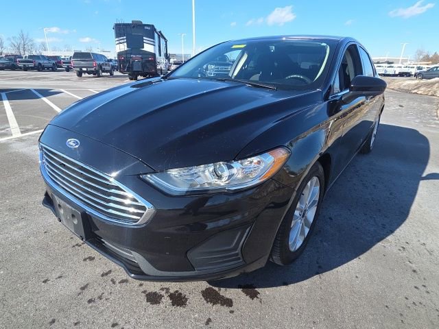 Used 2020 Ford Fusion SE image 10