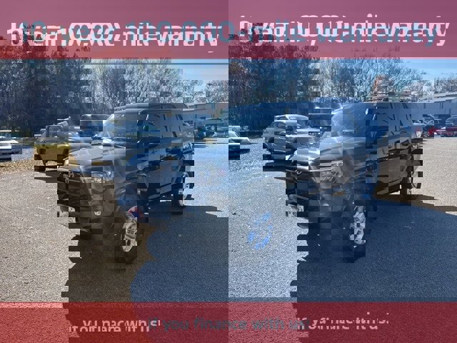 Used 2022 Toyota 4Runner SR5 Premium w/ Moonroof Package image 3