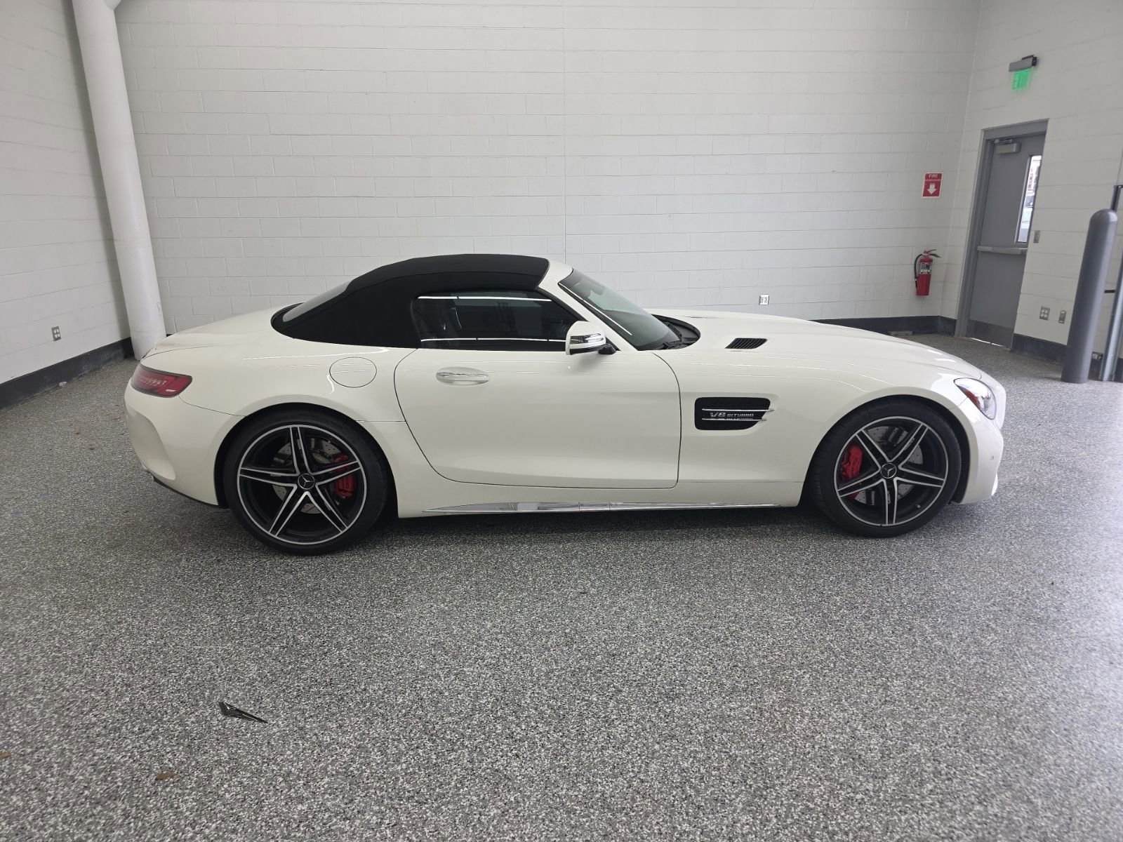 Used 2018 Mercedes-Benz AMG GT C image 6