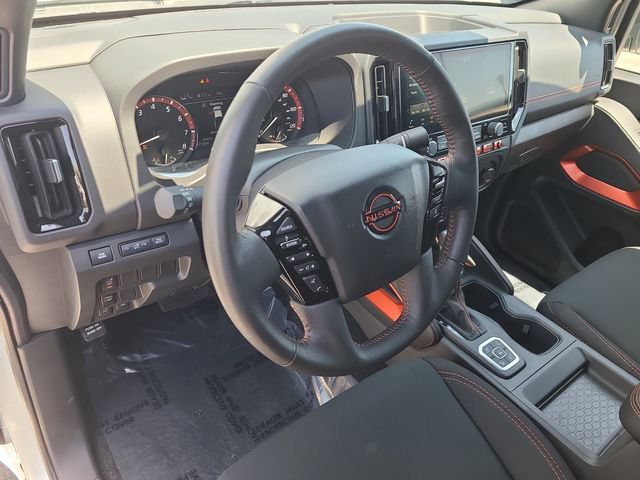 Used 2026 Nissan Frontier PRO-4X AWD/4WD image 14