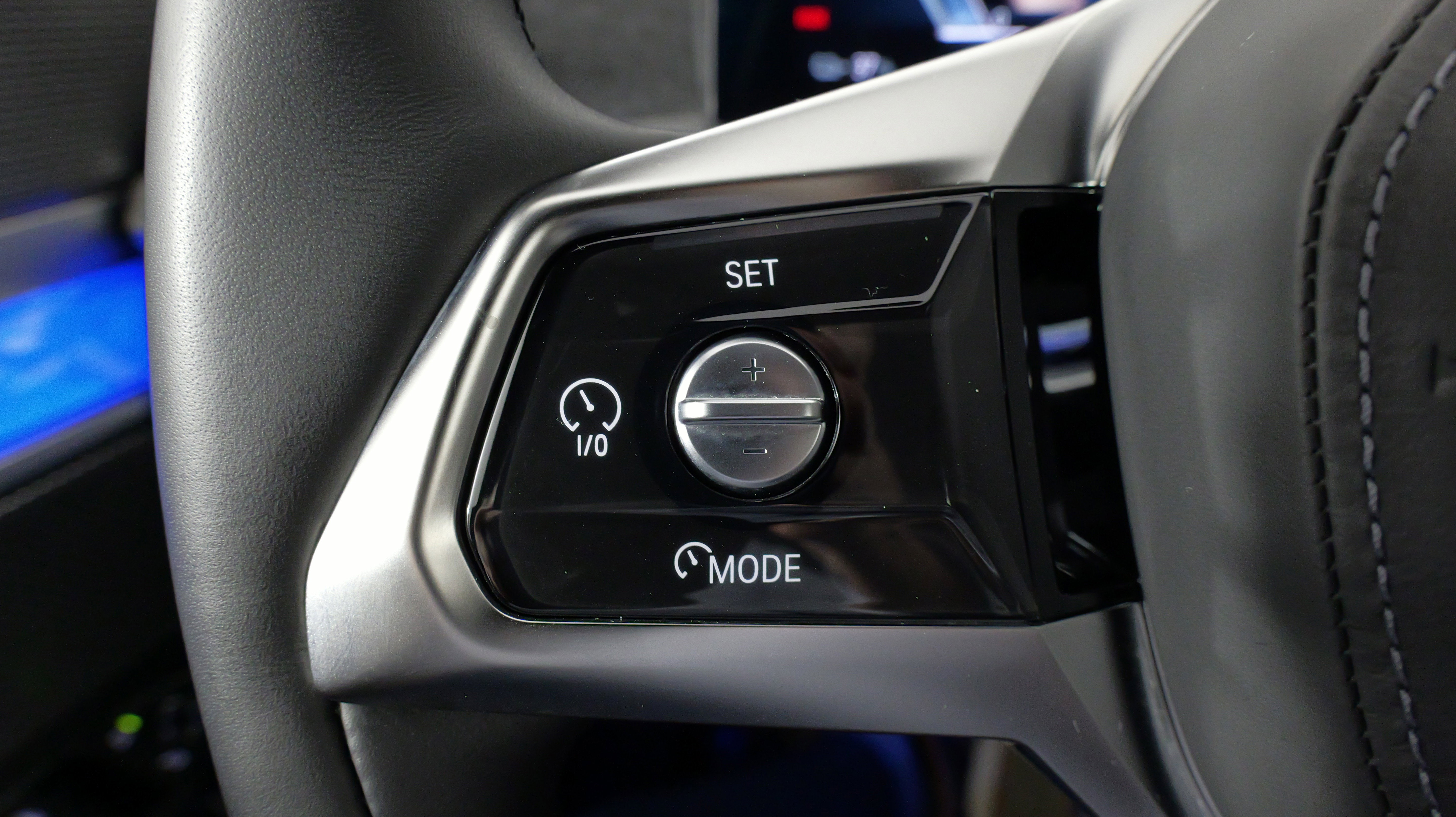 Used 2024 BMW i7 xDrive60 w/ Executive Package AWD/4WD image 47