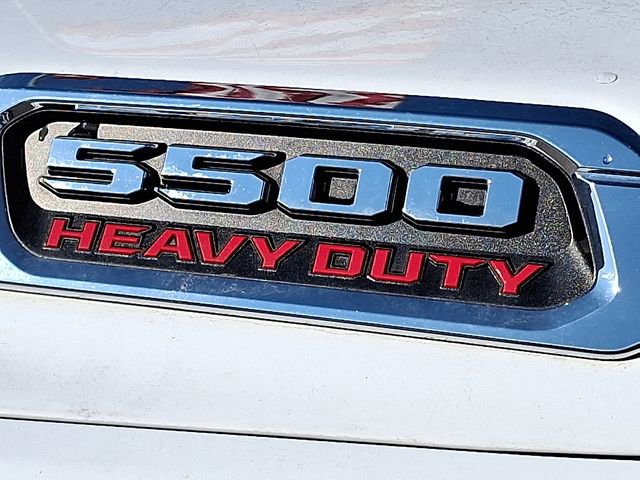 Used 2021 RAM 5500 Tradesman w/ Chrome Appearance Group image 27