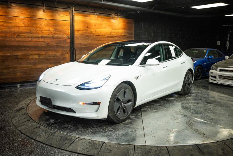Used 2018 Tesla Model 3 Long Range image 2