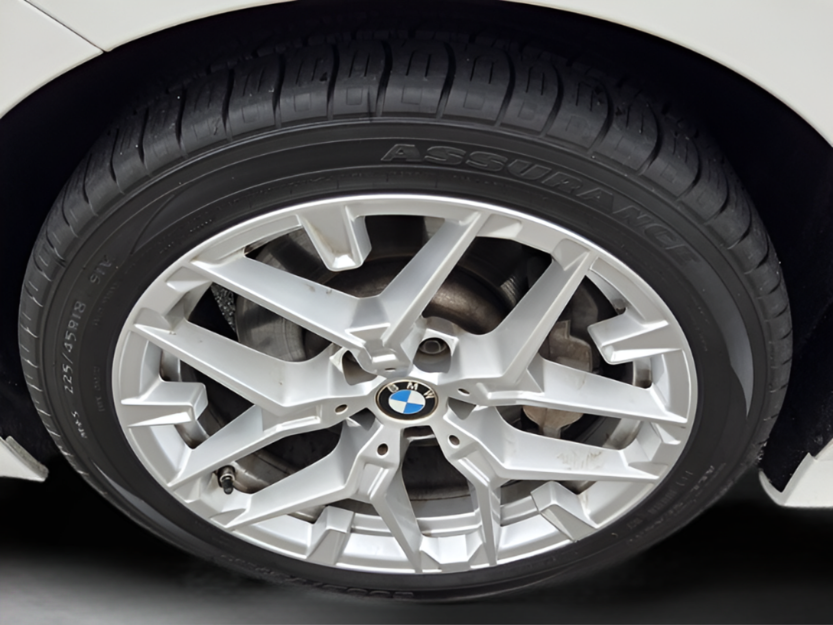 Used 2025 BMW 330i Sedan RWD image 31