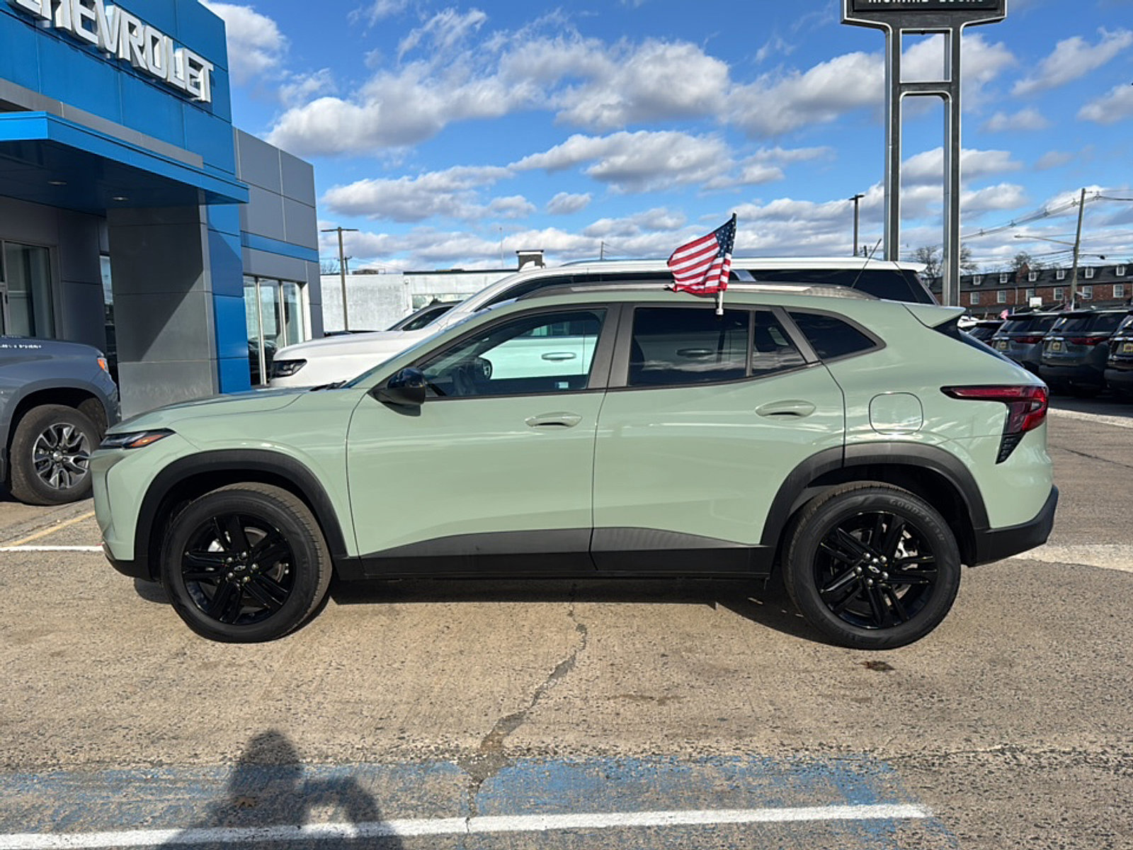 Used 2024 Chevrolet Trax ACTIV w/ Driver Confidence Package image 9