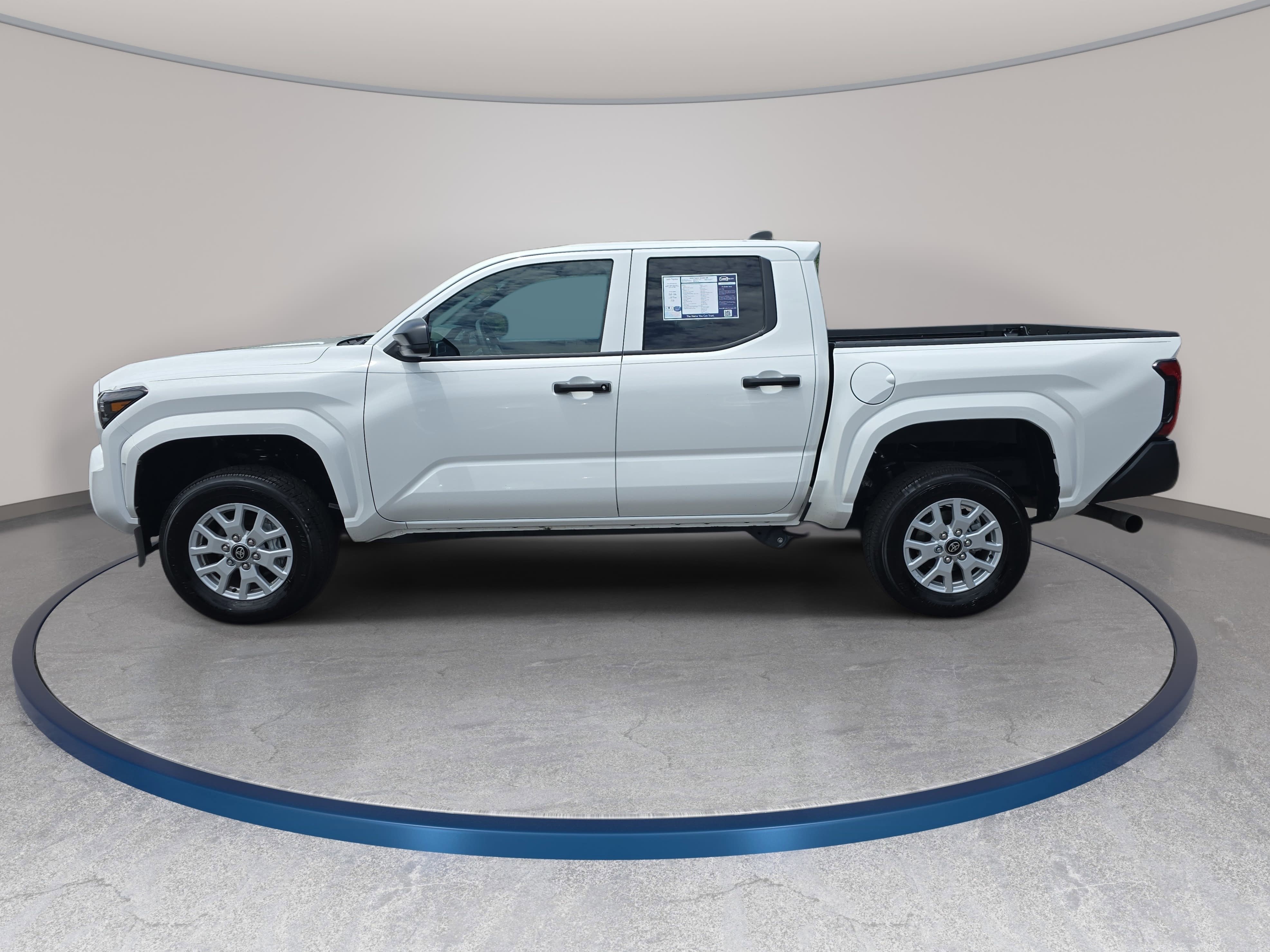 Used 2025 Toyota Tacoma SR RWD image 8
