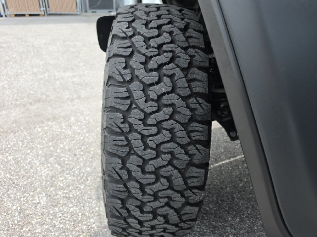 Used 2026 Jeep Wrangler Unlimited Rubicon AWD/4WD image 31