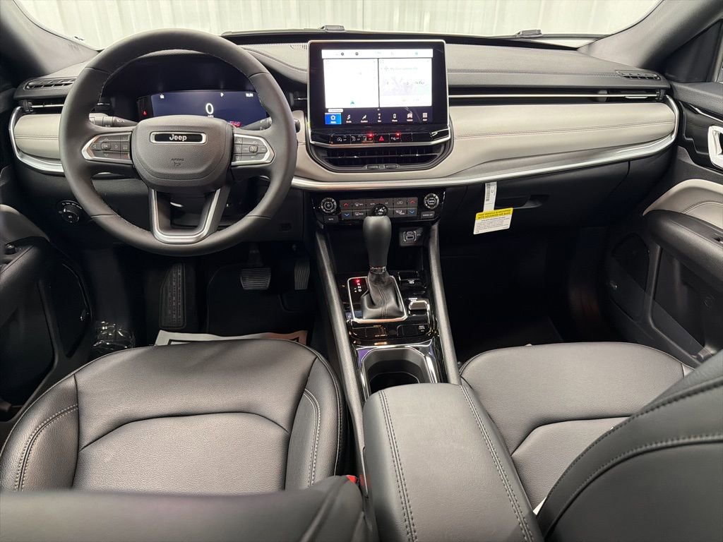 New 2026 Jeep Compass Limited image 12
