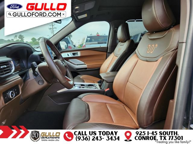 Used 2023 Ford Explorer King Ranch w/ Technology Package image 18