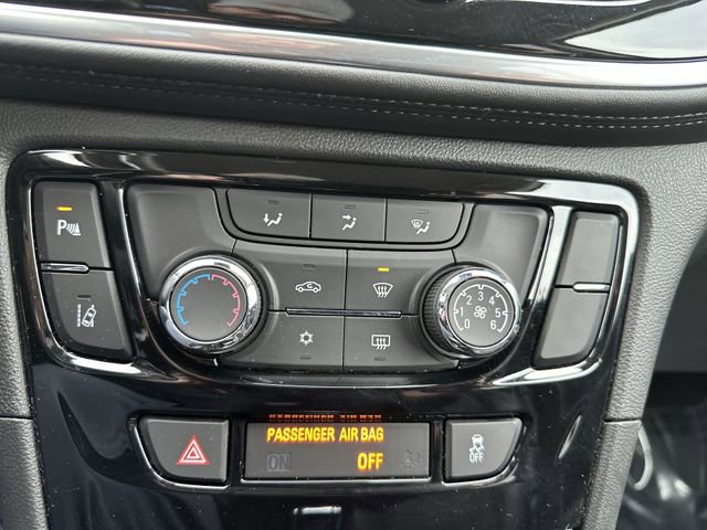 Certified 2022 Buick Encore Preferred w/ Safety Package II image 19