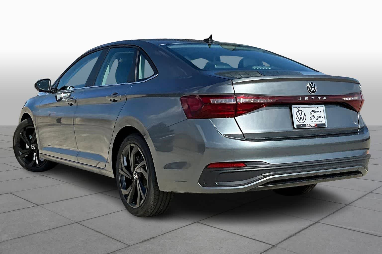New 2026 Volkswagen Jetta SE image 12