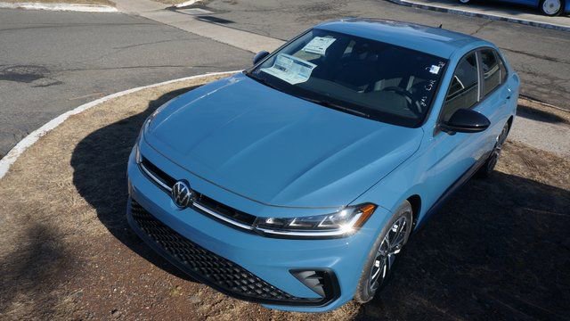 New 2026 Volkswagen Jetta Sport image 2