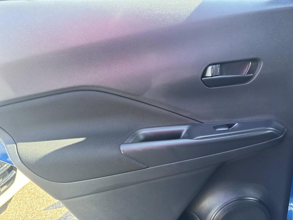 Certified 2025 Nissan Kicks Play S image 12