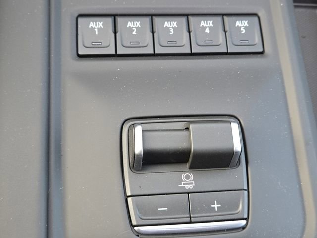 New 2026 GMC Sierra 2500 Denali Ultimate image 9