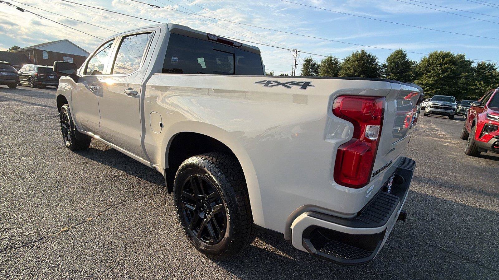 New 2026 Chevrolet Silverado 1500 RST w/ RST All Star Premium Package AWD/4WD image 9