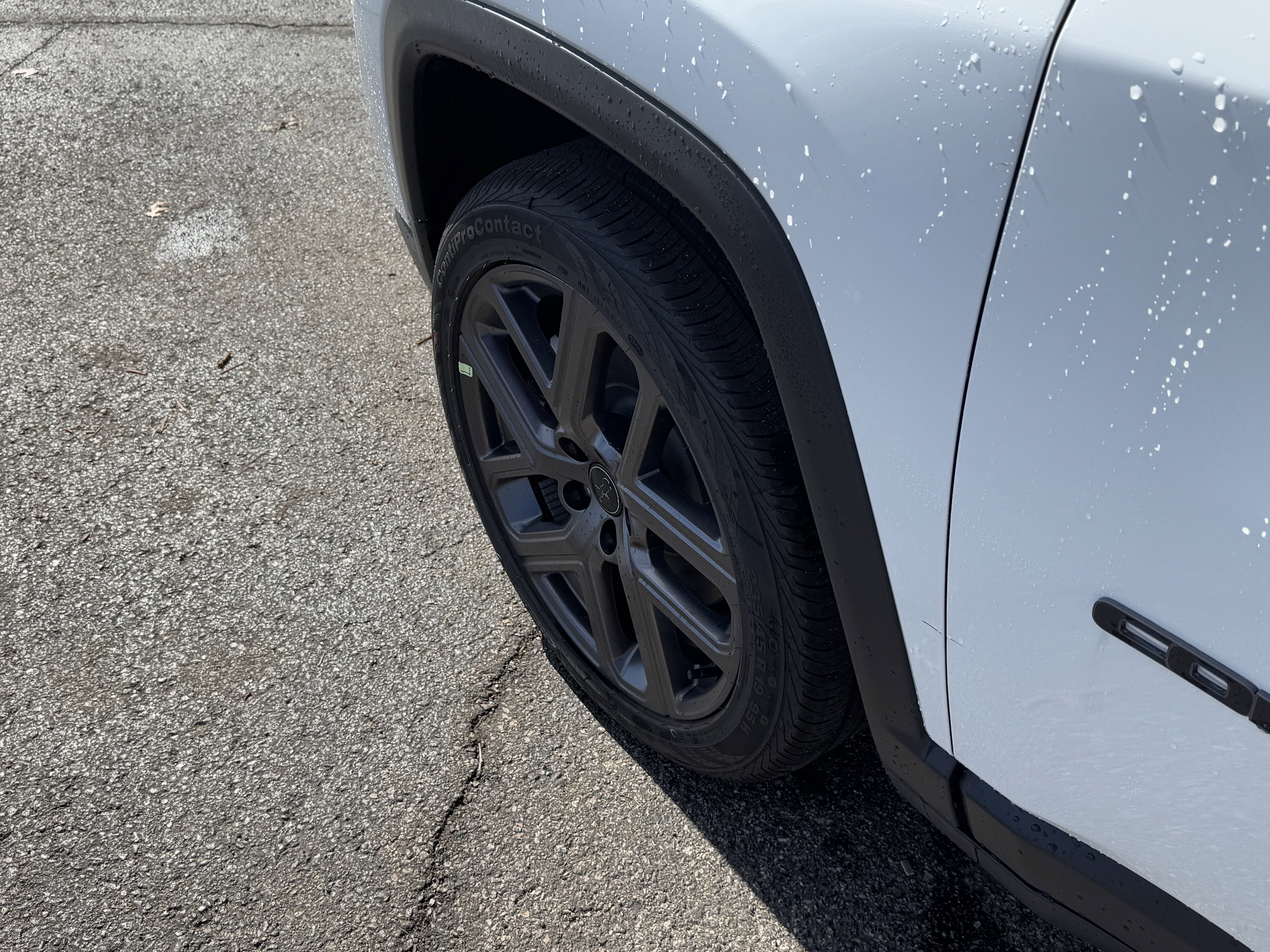 New 2026 Jeep Compass Limited image 9