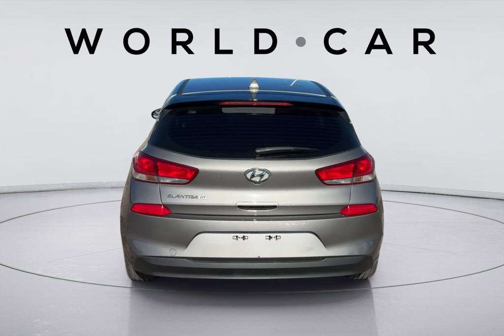 Used 2020 Hyundai Elantra GT image 7