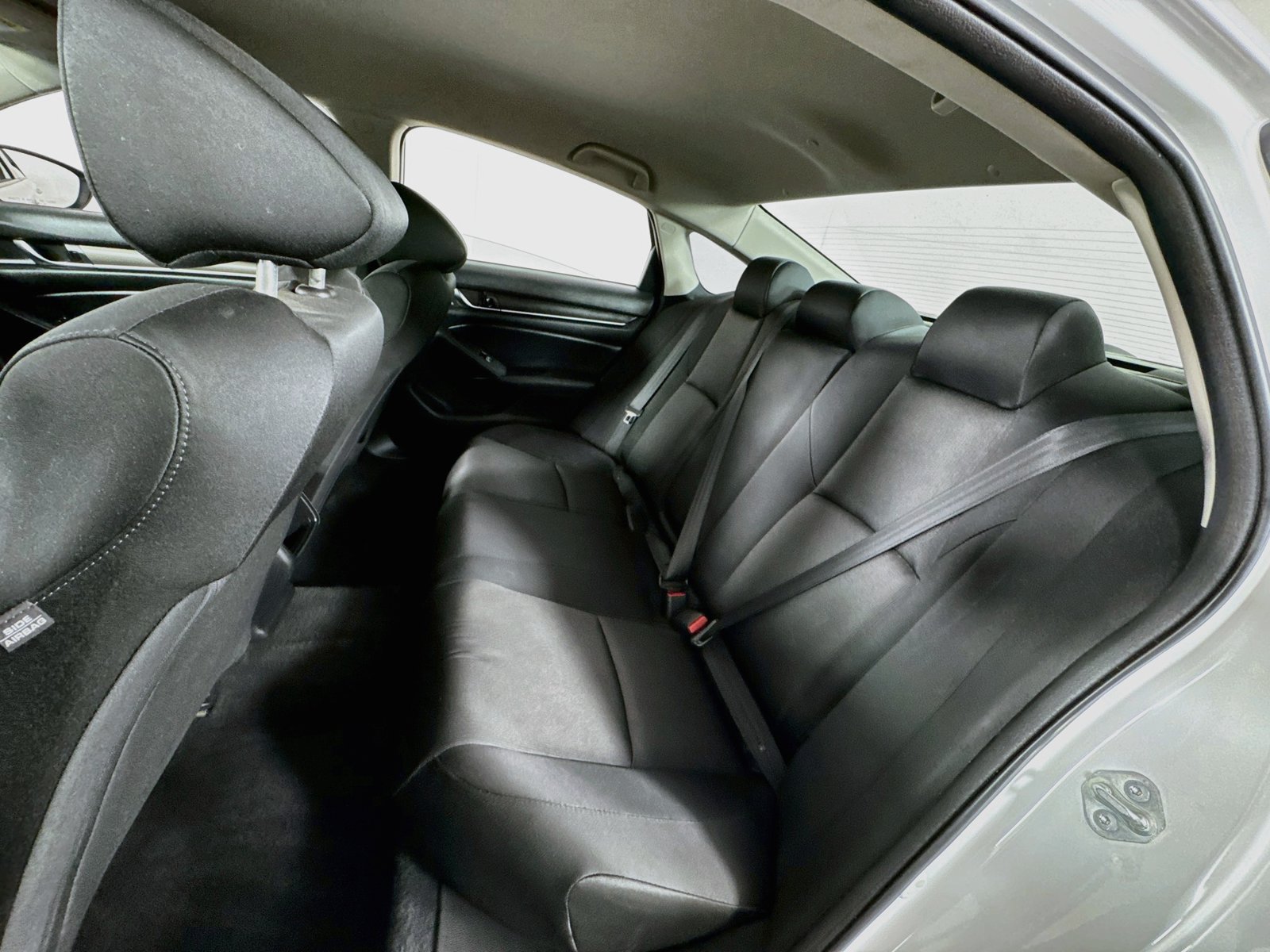 Used 2022 Honda Accord LX image 17