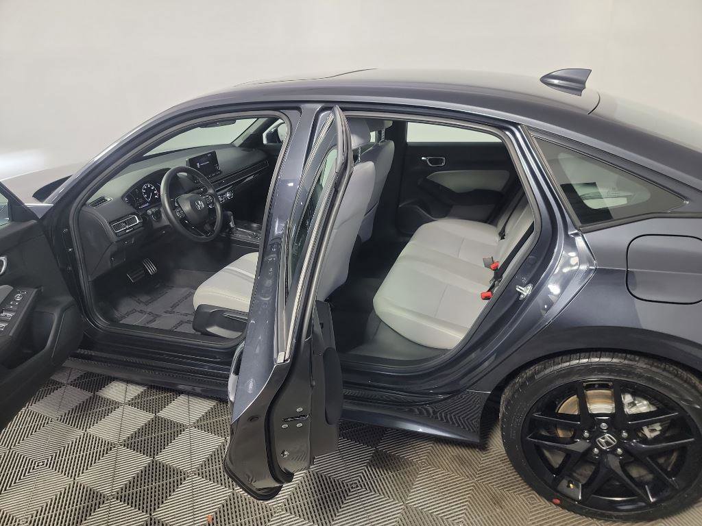 Certified 2025 Honda Civic Sport image 16