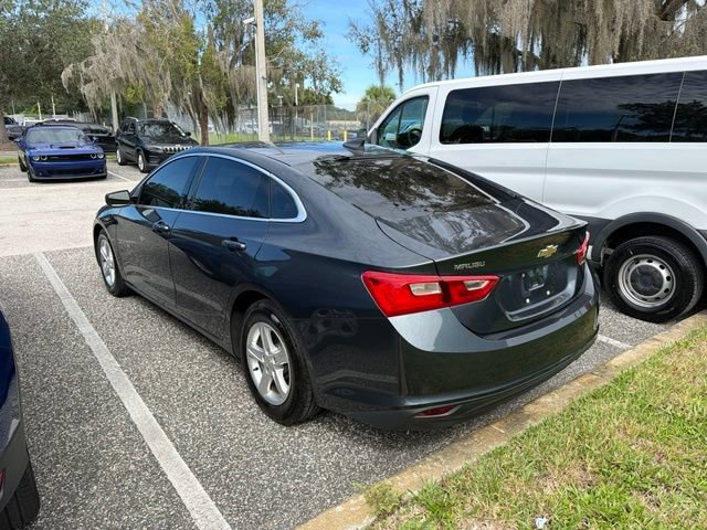 Used 2021 Chevrolet Malibu LS FWD image 4