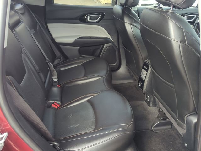 Certified 2022 Jeep Compass Limited image 24