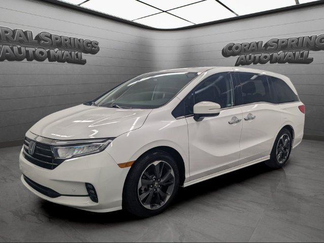 Certified 2024 Honda Odyssey Elite image 3
