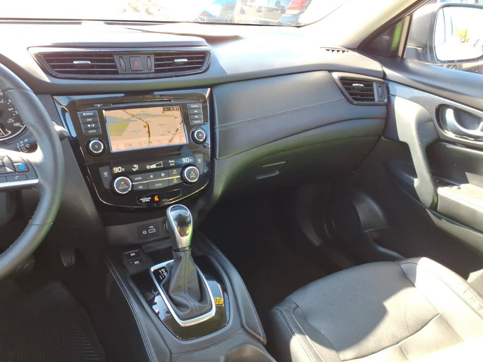 Used 2020 Nissan Rogue SL AWD/4WD image 15