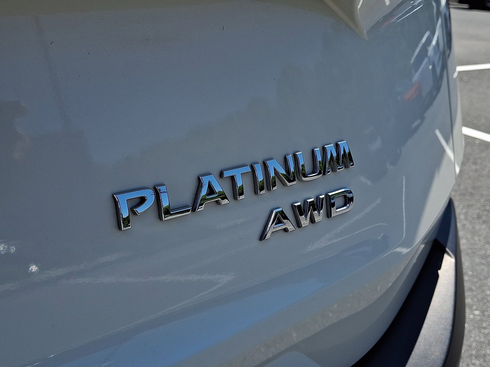 Certified 2023 Nissan Rogue Platinum w/ Platinum Premium Package AWD/4WD image 33