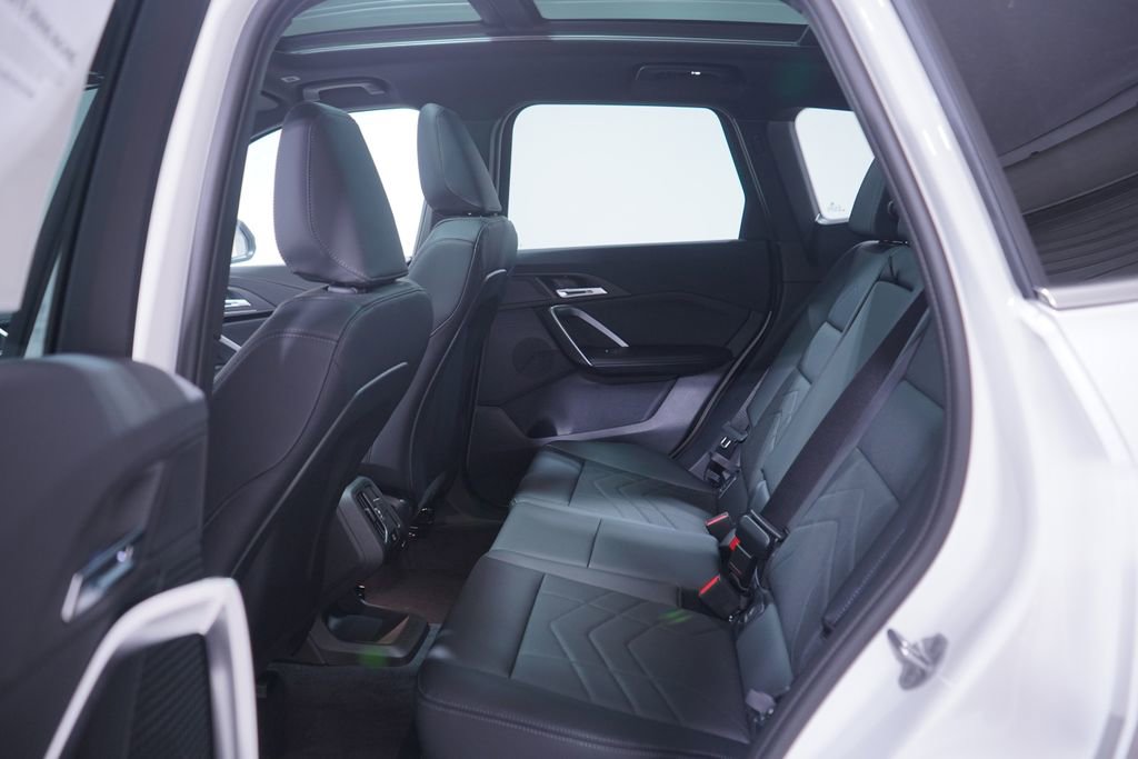 New 2026 BMW X1 xDrive28i w/ Convenience Package image 9