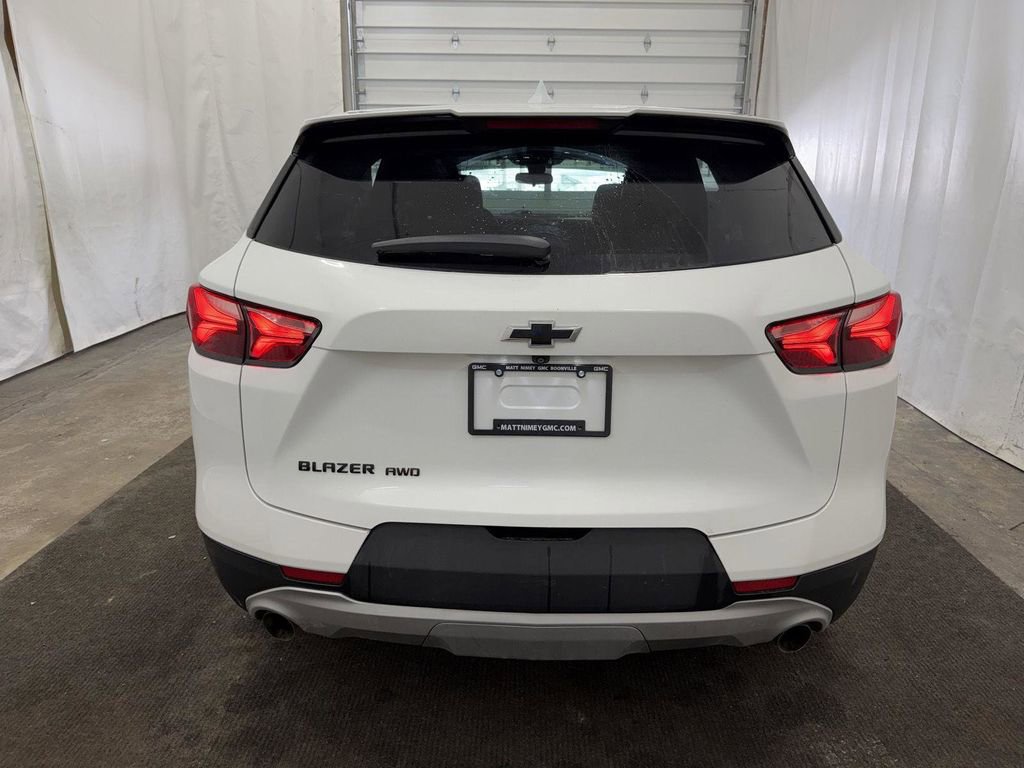 Used 2021 Chevrolet Blazer LT AWD/4WD image 12