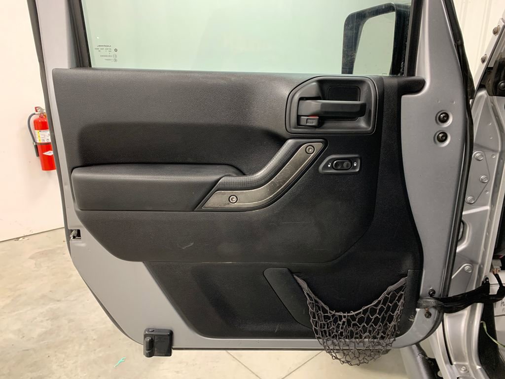 Used 2015 Jeep Wrangler Unlimited Sport w/ Quick Order Package 24S image 18