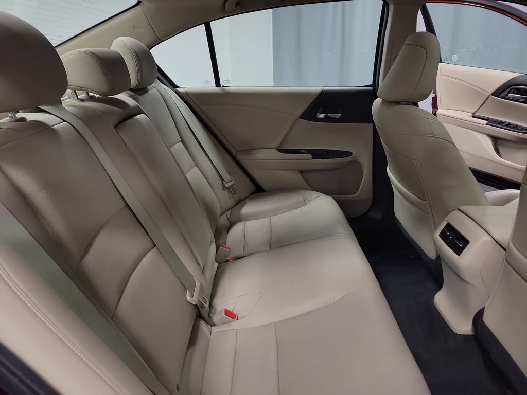 Used 2016 Honda Accord EX-L image 30