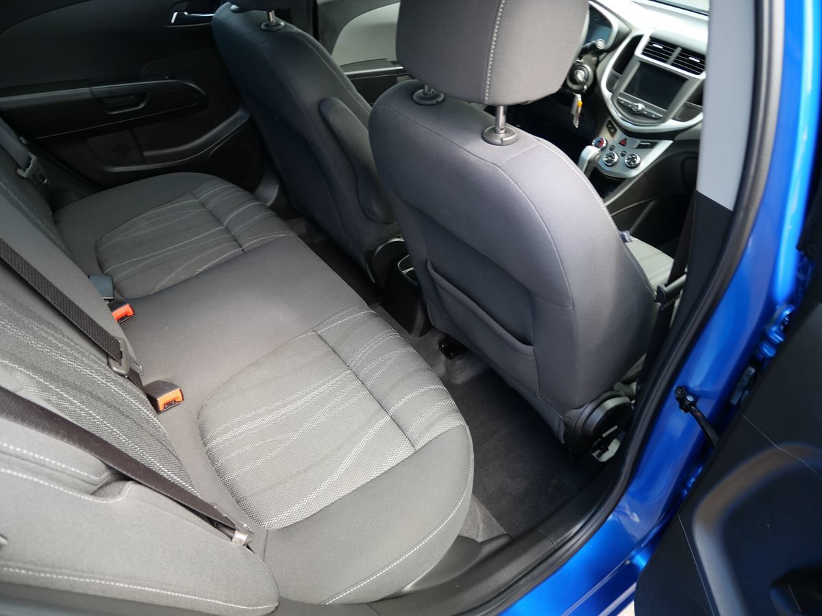 Used 2018 Chevrolet Sonic LT FWD image 22