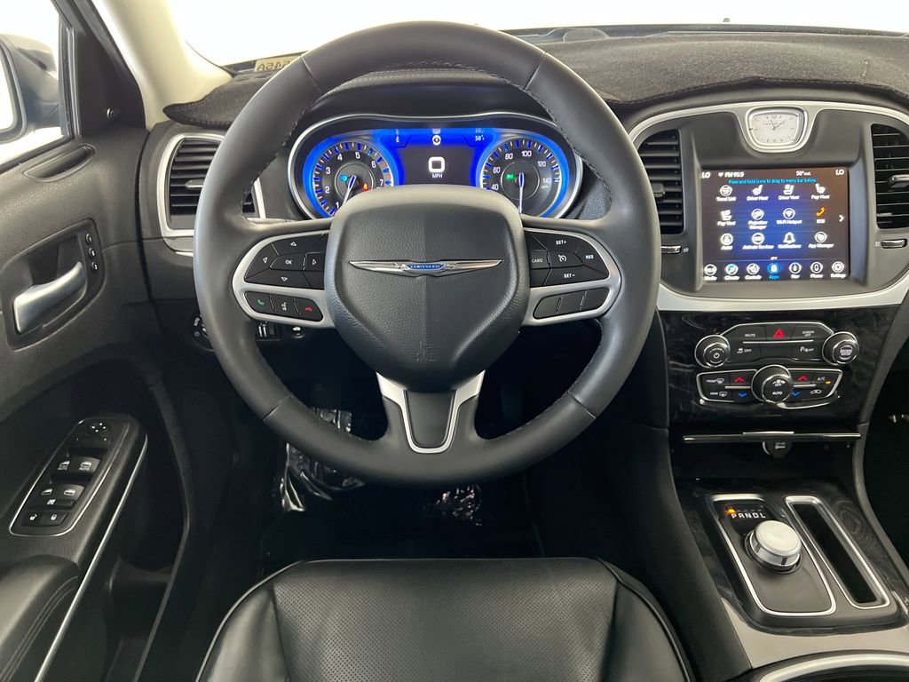 Used 2023 Chrysler 300 Touring L w/ Popular Equipment Group image 15