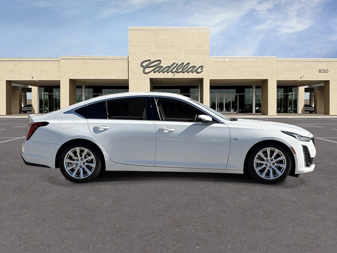 Used 2021 Cadillac CT5 Luxury w/ Cold Weather Package RWD image 4