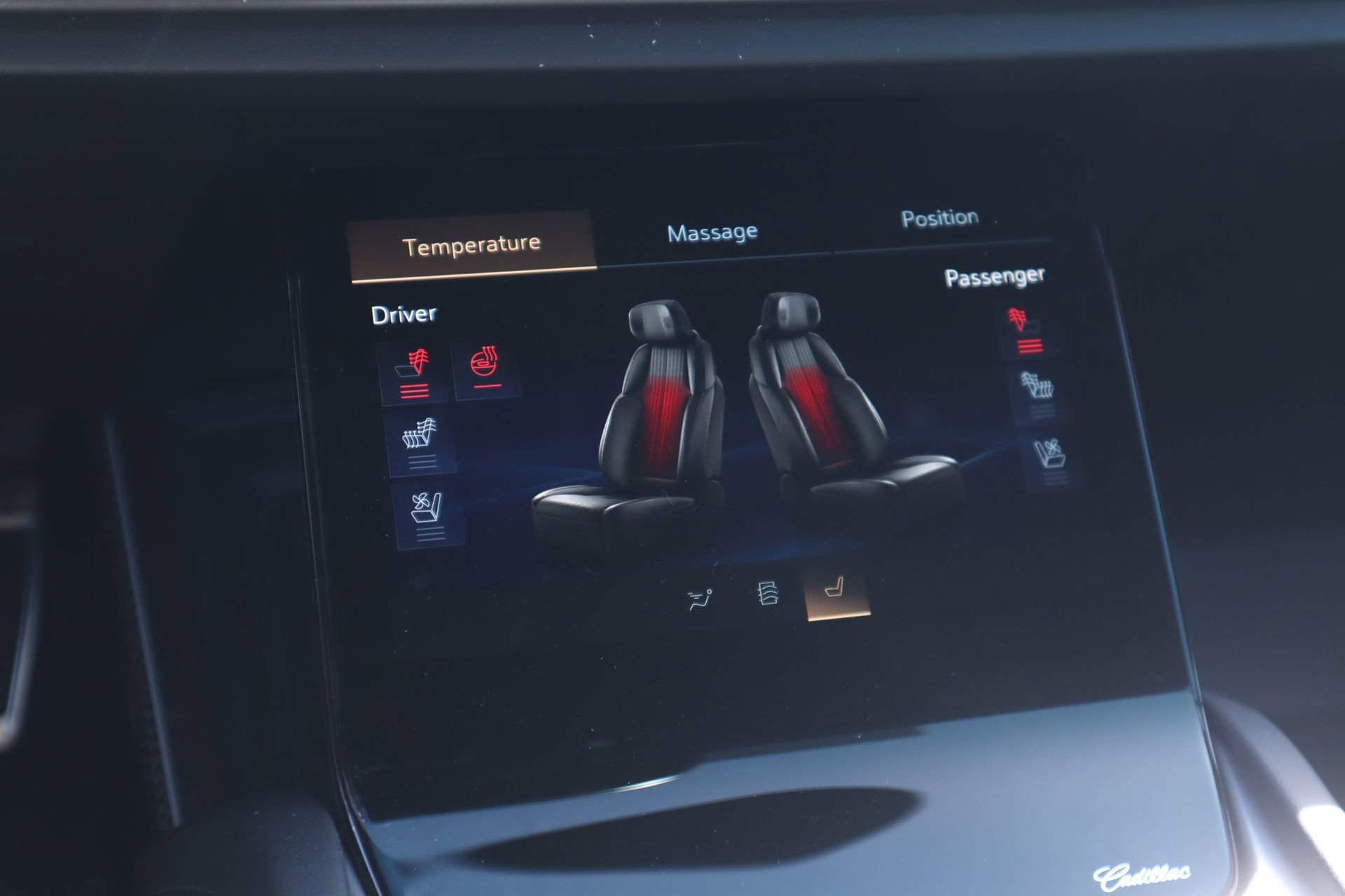 New 2026 Cadillac Vistiq Sport image 7