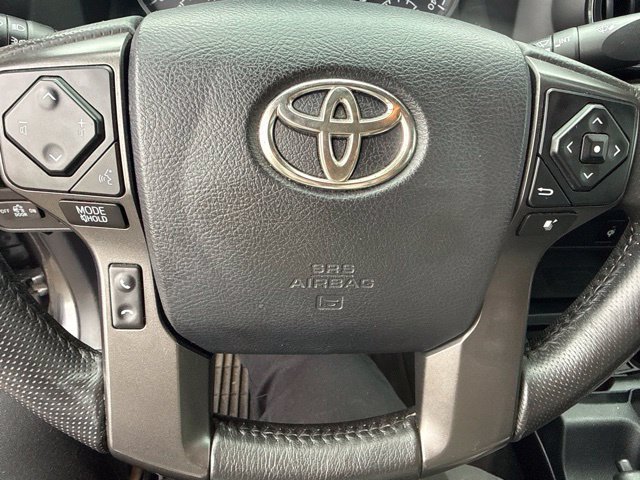 Used 2017 Toyota Tacoma TRD Sport w/ Exterior Package AWD/4WD image 24