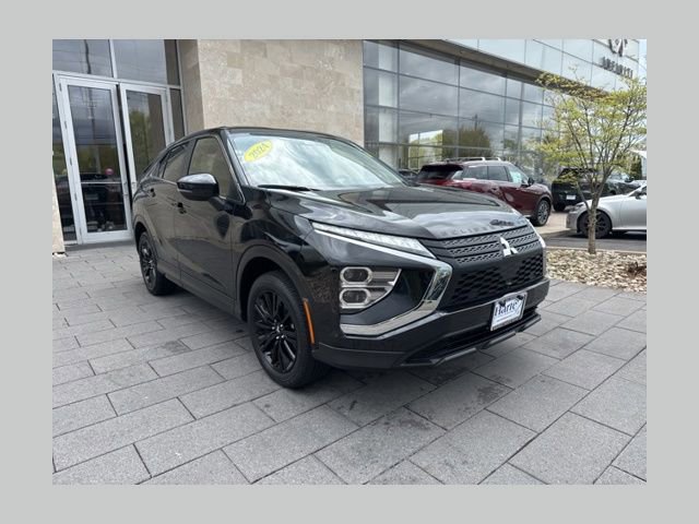 Used 2024 Mitsubishi Eclipse Cross LE AWD/4WD image 1