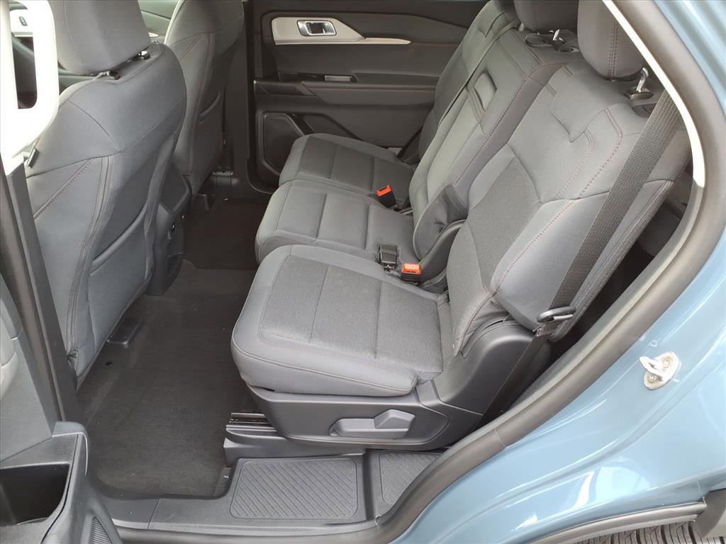 New 2026 Ford Explorer Active image 11