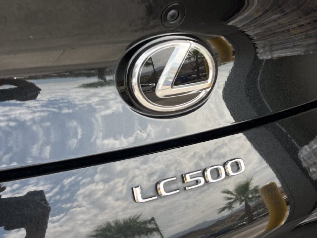 Used 2024 Lexus LC 500 Convertible w/ Touring Package RWD image 18