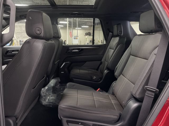 New 2026 Chevrolet Tahoe High Country w/ Sun And Tow Package AWD/4WD image 23