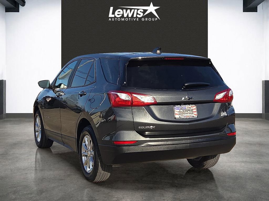 Used 2020 Chevrolet Equinox LS w/ LS Convenience Package image 3