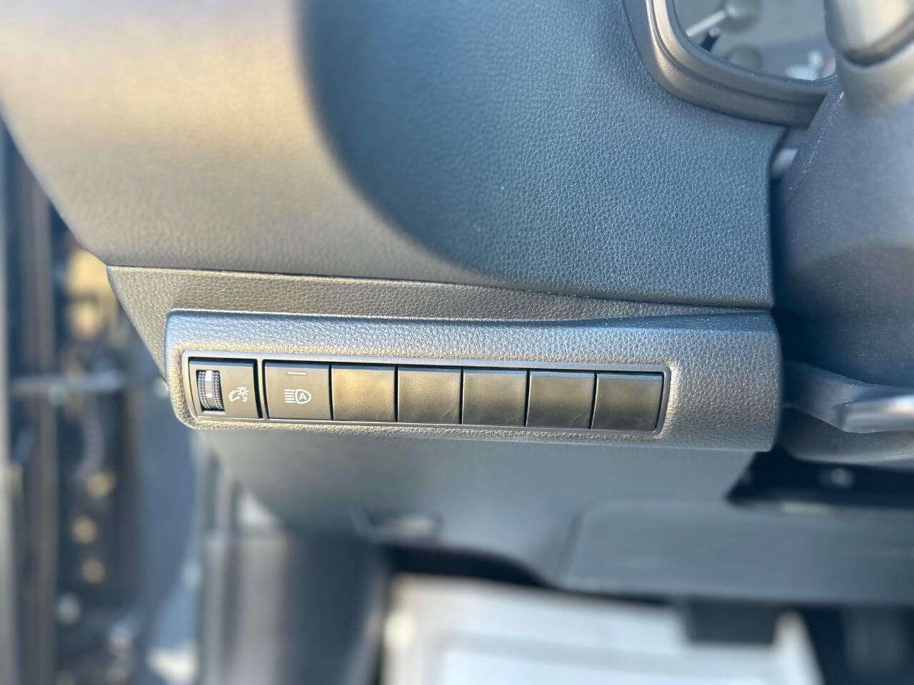 Used 2024 Toyota Corolla LE image 12