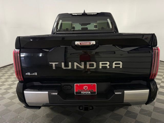 Used 2024 Toyota Tundra Capstone AWD/4WD image 9