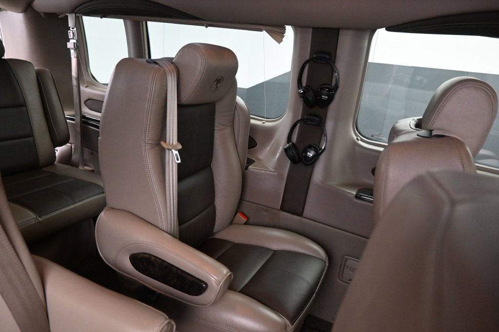 Used 2019 Ford Transit 150 148 Low Roof w/ Exterior Upgrade Package RWD image 25